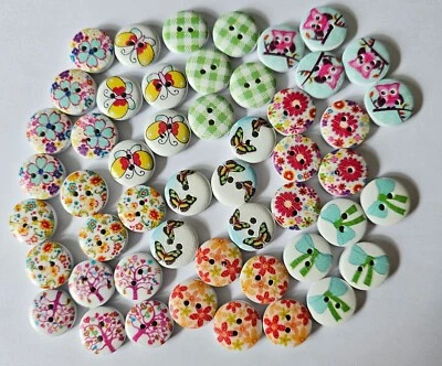 Job Lot 50 Assorted Buttons, 10 Designs with 5 of Each Design Wooden Size 15mm - Image 1 of 3