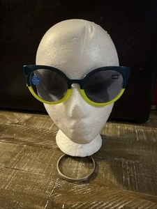 Peepers Womens Reading Sunglasses 2.50 - Picture 1 of 4