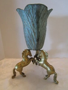 Vintage massive Messing 3 Pferde Einhörner Vase hält eine Grünspan Skulptur 13" T - Bild 1 von 10