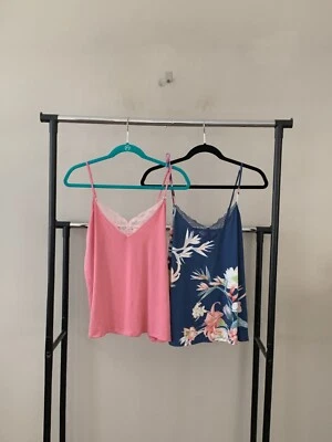 Лот из 2 Flora Nikrooz Sz L мягкий вязаный кружевной отделки v-образным вырезом Camisole Cami Топ комплект - Изображение 1 из 4