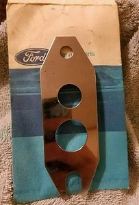 NOS 1978 FORD THUNDERBIRD LTD II EGR VALVE ADAPTOR - Picture 1 of 3