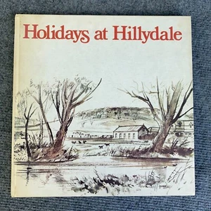 Holidays at Hillydale Dame Mary Daly 1973 RARO 1ª Edición Tapa Dura AU Artistas - Imagen 1 de 18