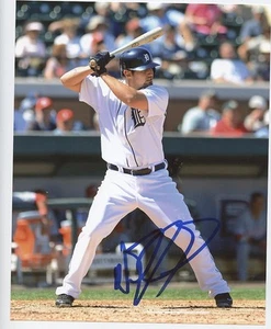 NICK CASTELLANOS DETROIT TIGERS SIGNED 8x10 PHOTO w/ COA - Picture 1 of 1