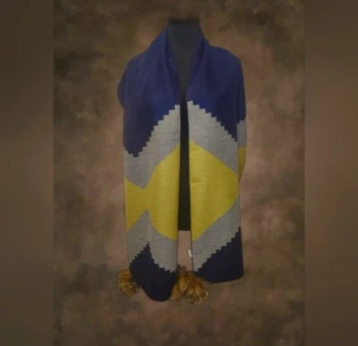 Mitchie's Matchings 海军蓝灰色金色几何围巾 狐狸毛皮绒球 — 第 1/4 张图片