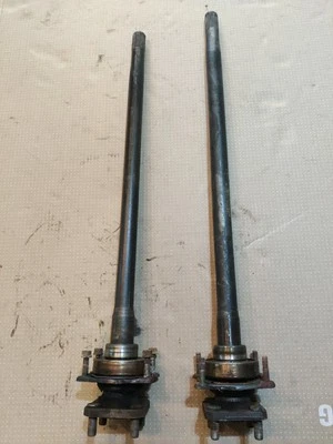 89-95 GEO TRACKER 铃木 Sidekick 后差速轴 26 样条  — 第 1/3 张图片