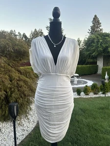 BCBG Maxazria White Dress Medium - Picture 1 of 7