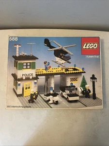 Vintage 1978 Lego Set #588 Polizeipräsidium - vollständig - Bild 1 von 9