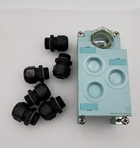 SIEMENS 6ES7194-4AC00-0AA0 24VDC 10A NSMP - Picture 1 of 3