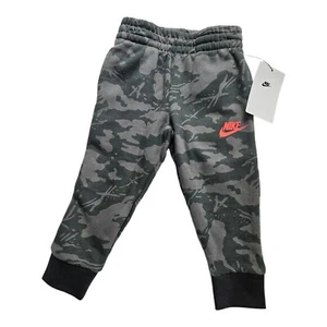 Pantalones Nike Little Kids Club Gris Humo Camuflados Polar Niños Talla 2T NUEVO Logo Swoosh - Imagen 1 de 7