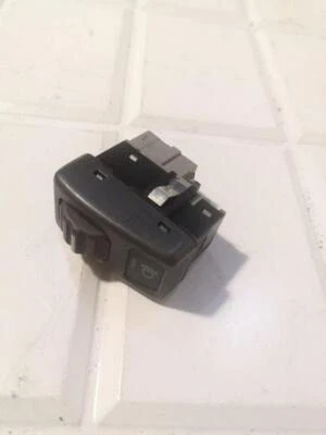 VOLVO V70 I LV Schalter zur Einstellung der Scheinwerferhöhe 4970 18234472 - Bild 1 von 3