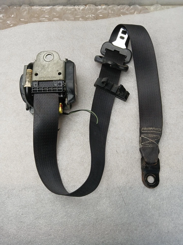 07-09 Dodge Caliber Front Right Passenger Side Seat Belt Retractor 603716400C - Image 1 of 4