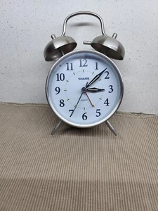 Sharp SPC800 Quartz Analog Twin Bell Alarm Clock Ringing Silverstone - Picture 1 of 3
