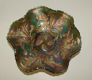 Fenton Green Carnival Glass Thistle 8.5" Ruffled Bowl Dish - Picture 1 of 3