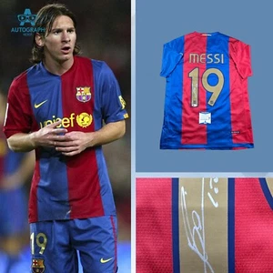 Lionel Messi Signed FC Barcelona 2006/2007 Home Jersey No 19 Gold W/ Beckett COA - Picture 1 of 5