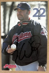 2004 ERIC WEDGE Cleveland Indians firmata squadra emessa cartolina fotografica 4 x 6 - Foto 1 di 2