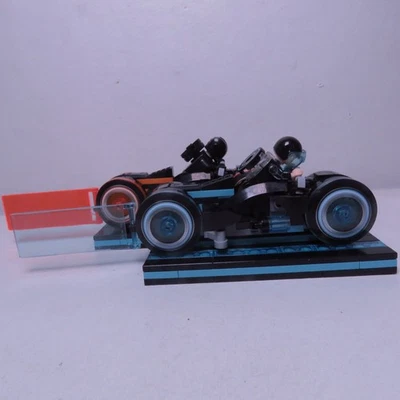 Juego LEGO TRON Legacy Lightcycle 21314 incompleto ver fotos Foto 1 de 4