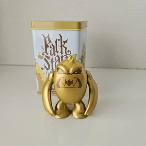 Disney Vinylmation Park Starz Series 1 Variant - Gold Yeti LE 2500 - Picture 1 of 7
