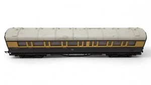 Hornby OO Gauge - G.W.R Collett Composite 6024 - Chocolate and Cream - Picture 1 of 2