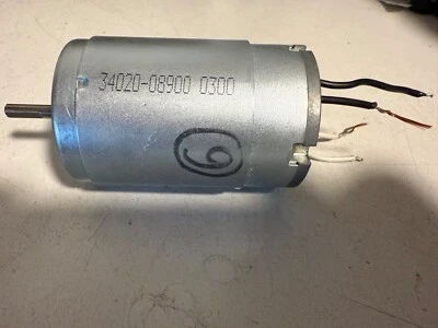 Truma Motor 12V DC 34020-08900-0300 Combi Boiler/Air Replacement Part No.34020-61300 - Image 1 of 4