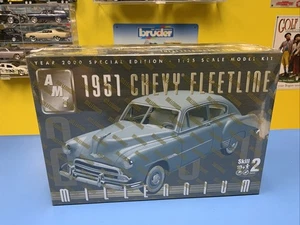 Chevy Fleetline Millennium 1951 AMT ERTL #30264 NUEVO SELLADO - Imagen 1 de 7