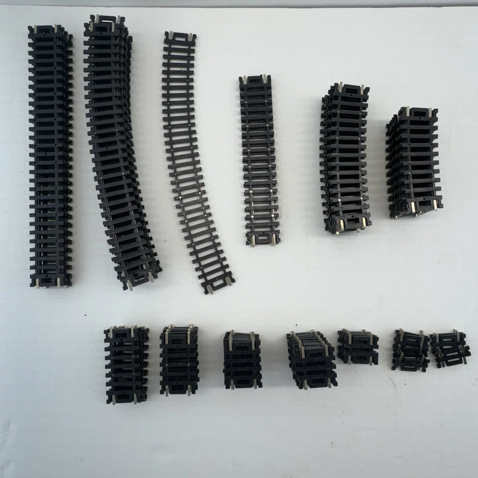 Lote De Colección de 83 Atlas Curvo/Recto Níquel Plata Snap Track Escala HO Foto 1 de 4