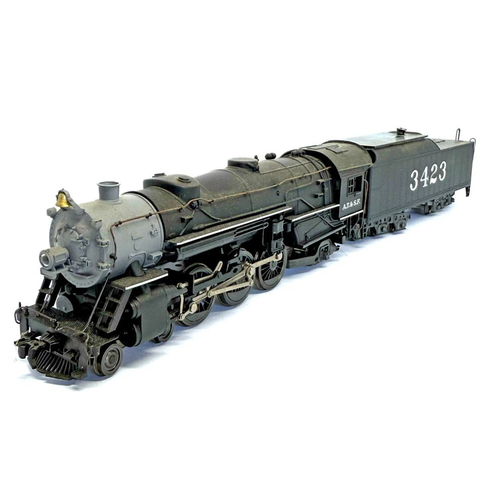 Rivarossi HO Scale ATSF Santa Fe 4-6-2 Heavy Pacific Steam Locomotive #3423 - Image 1 of 4