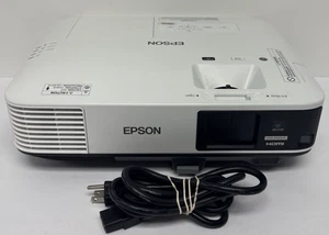 Epson PowerLite 1980WU WUXGA 3LC Projector 4400 Lumens 10 Bit White H620A - Picture 1 of 23