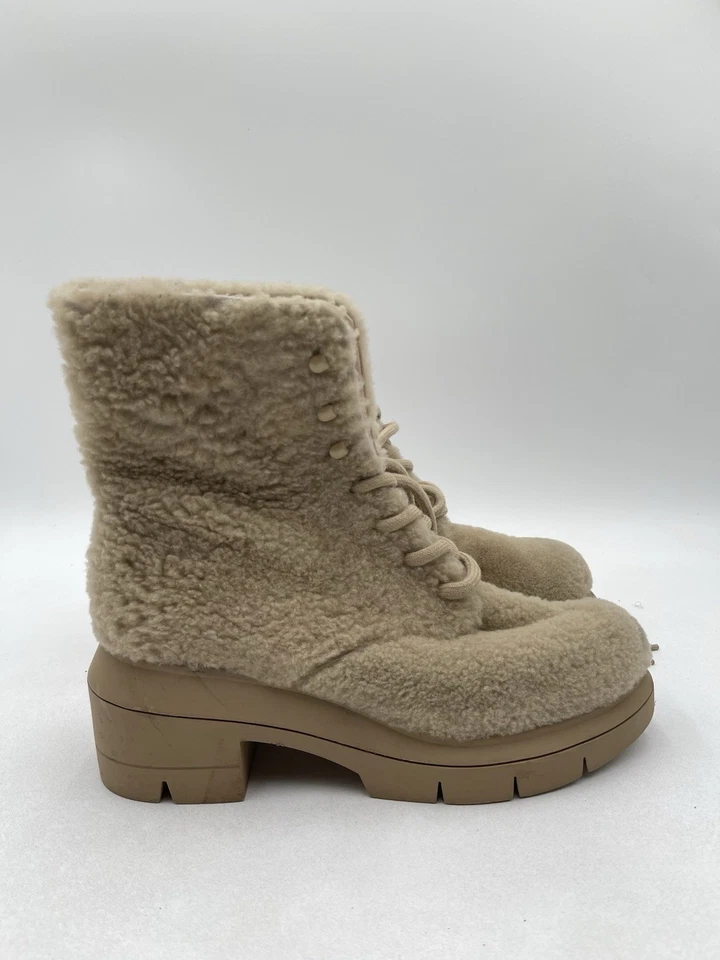 Women’s Stuart Weitzman Nisha Chill Shearling Lace Up Ankle Booties Size 8C - Image 1 of 4