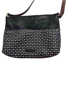 Fossil Black/White purse with Arm Strap Pockets on inside and outside. - Picture 1 of 6