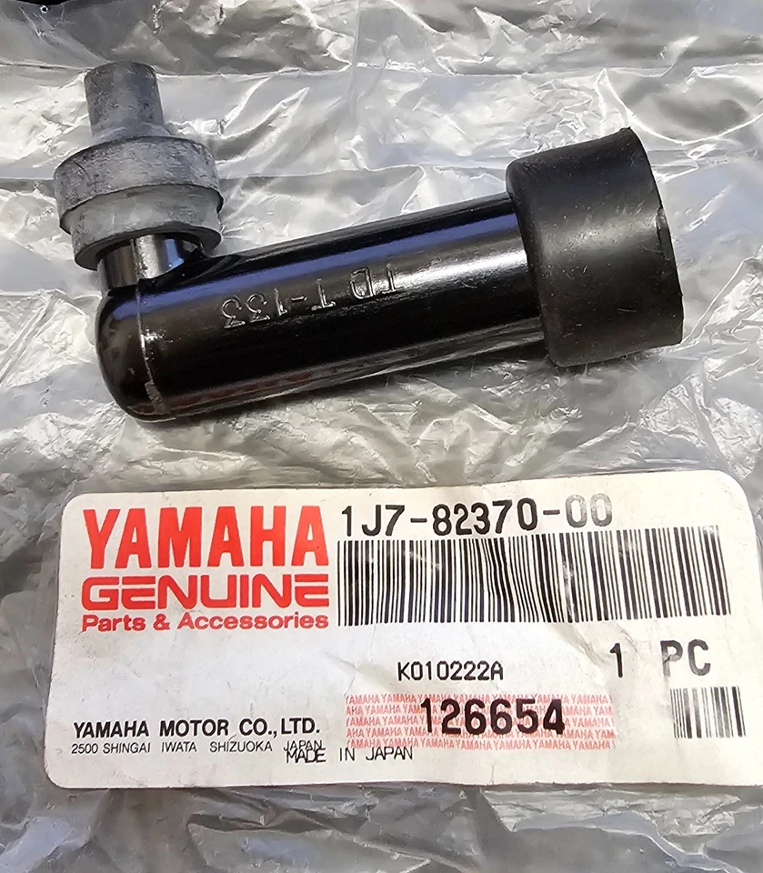 Tapa de arranque de bujía para Yamaha 1J7-82370-00-00 1J7-82370-10-00 Foto 1 de 1