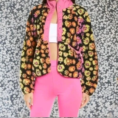 Chaqueta Free People FP Movement XS Rocky Ridge Polar Botón Rosa Margarita Usada en Excelente Condición $168 Foto 1 de 4