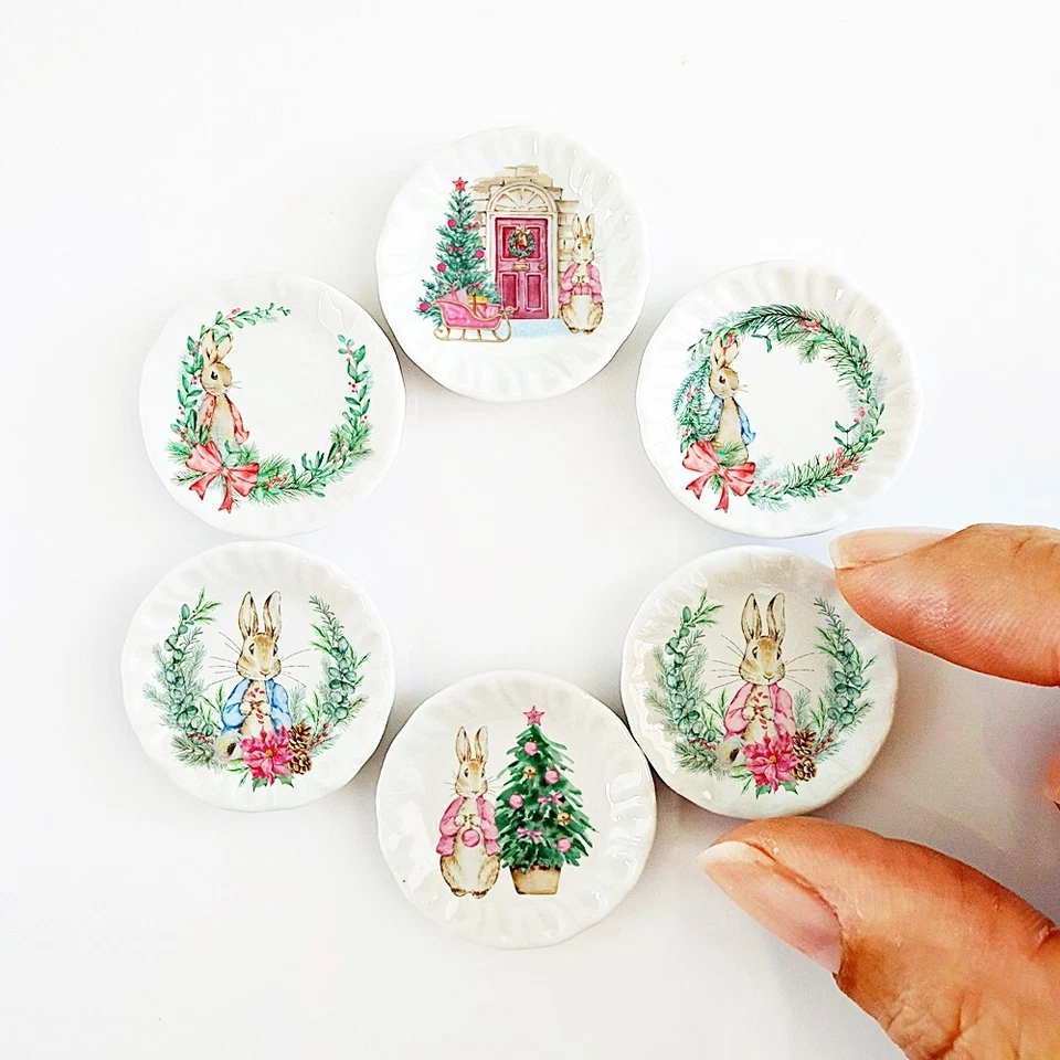 Juego de platos de conejito de Navidad miniatura hechos a mano casa de muñecas cocina decoración 1:12 Foto 1 de 4