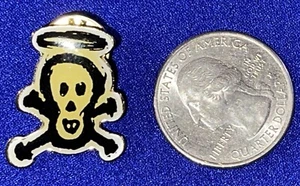 vintage 1990s Motorsickle Klub Skull & Crossbones COMIC PROMO ENAMEL PINBACK/PIN - Picture 1 of 2