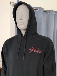 Stray Kids Manic Tour 2023 Hoodie Size Medium Black Official Merch K Pop Music - Picture 1 of 12