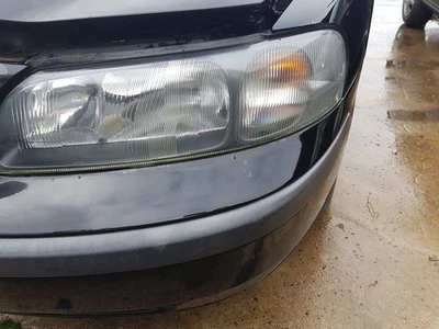 Hauptscheinwerfer links 8693567 VOLVO V70 II (P80_) 2.4 - Bild 1 von 2
