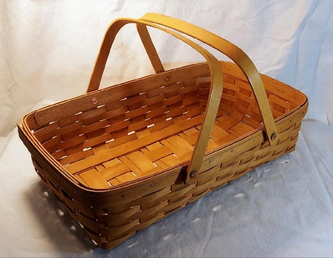 Longaberger Medium Gathering Basket Swinging Handle 1994 Original Stain Used Cover