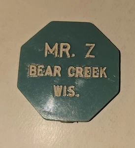 Mr. Z Bear Creek WIS. Plastic Good For Token 15 cents (P-15) - Bild 1 von 2