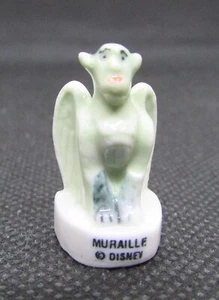 Fève Série Le Bossu de Notre Dame Muraille La Gargouille Disney #G19 - Foto 1 di 2