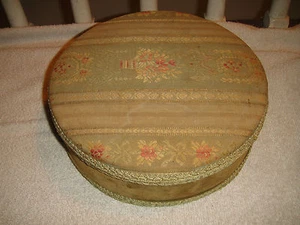 Bandeja interior de lata cubierta de tela de lata para coser de colección - Imagen 1 de 10