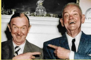 Laurel and Hardy 1956 Their Last Photo Together Re-Print 4x6 #1050 - Picture 1 of 1