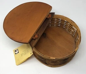 Artisanal 9" Korb mit Deckel (A & S Crafts, Alaska) Kirsche/Walnuss/Eiche/Leder - Bild 1 von 5