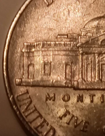 2006 P Jefferson Nickel With "Bee Hive" Die Chip Error on Reverse Cover