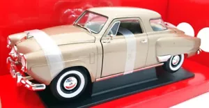 Firma stradale scala 1/18 92478 - 1950 Studebaker Champion - oro - Foto 1 di 5