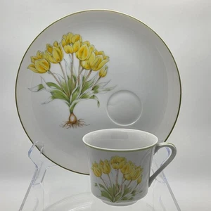 Seymour Mann Tulip Set of 4 Snack Plate & Cup Set Yellow Tulips on White Ceramic - Picture 1 of 10