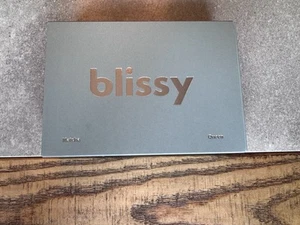 Blissy 100% Pure Mulberry Silk, Queen Size Pillowcase, 22 MOMME Matcha - Picture 1 of 3