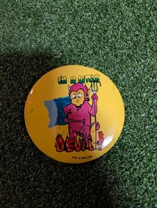 1960'S I'M A LITTLE DEVIL BUTTON PINBACK METAL VINTAGE RETRO HONG KONG WEAR - Picture 1 of 2