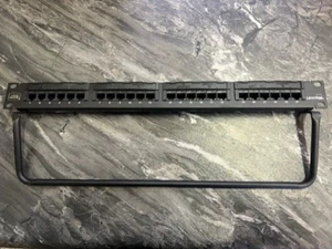 Panel de conexión de grado de voz 24 puertos, 1 RU, conectores 8P2C, conector de 25 pares, 49012-J24 - Imagen 1 de 4