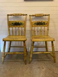 Pair of 19th c. Hitchcock Stencilled Side Chairs in Yellow Paint - Picture 1 of 12