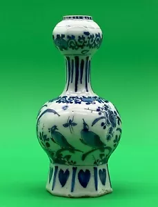 EARLY 18thC DUTCH DELFT DOUBLE GOURD HEXAGONAL BLUE AND WHITE CHINOISERIE VASE - Picture 1 of 21