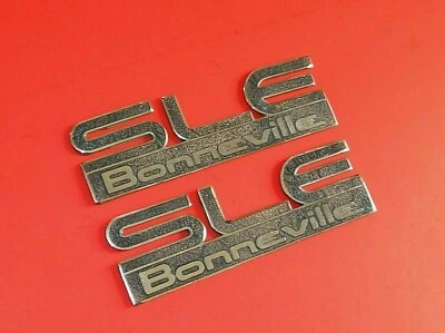 Bonneville SLE Door Emblem Set 2000 - 2005 Pontiac Bonneville OEM Metal Emblems  - Image 1 of 2